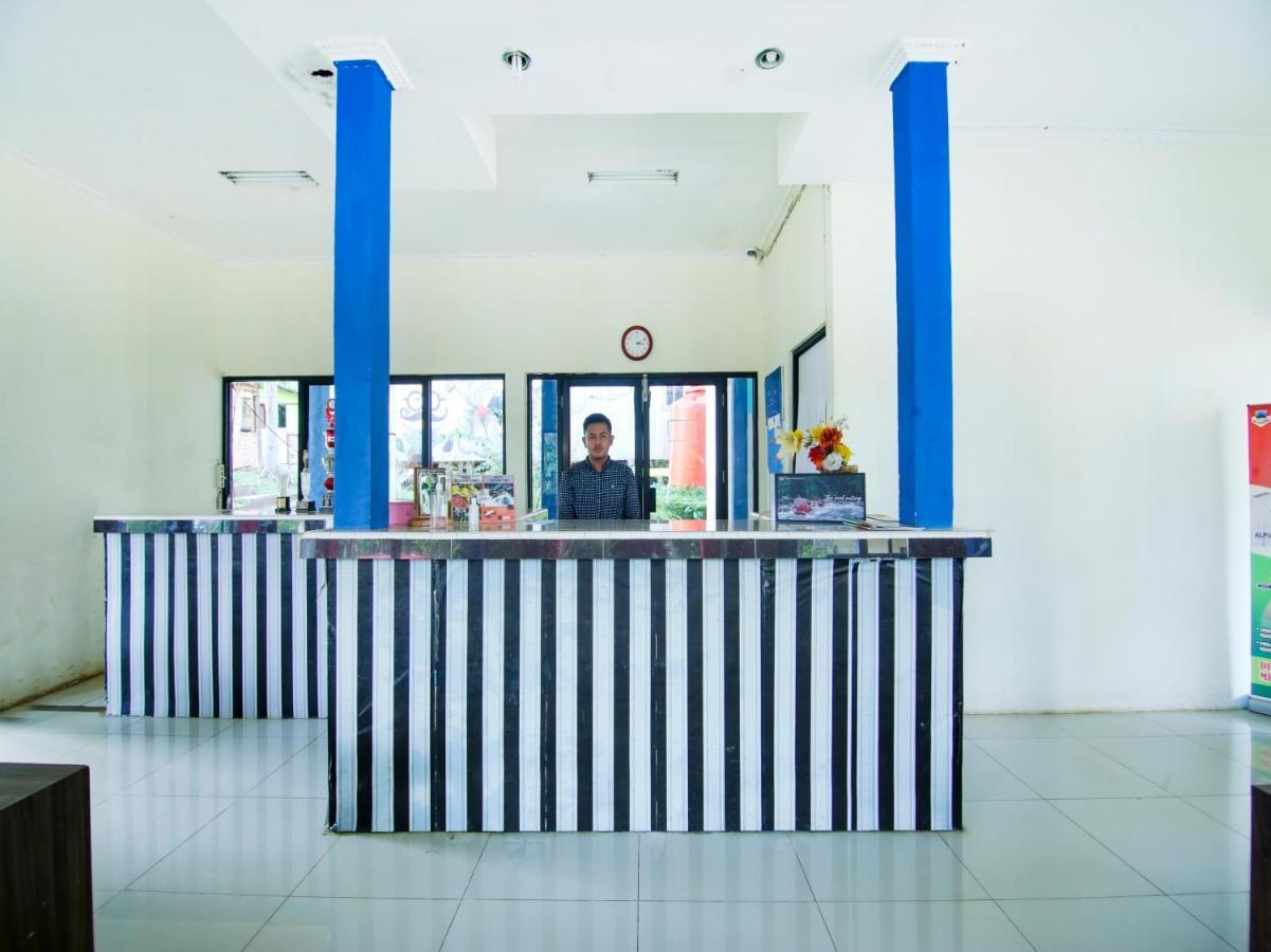 Oyo 3475 Villa Ex Mtq Pagaralam Exterior foto